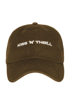 GORRA CON LOGO MARRÓN
