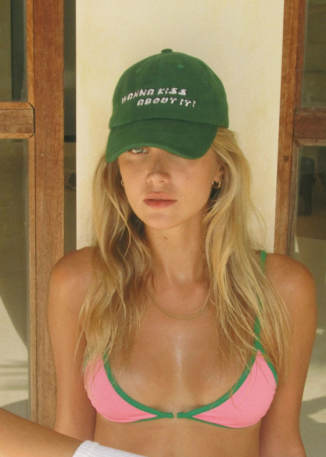 WANNA KISS CAP GREEN
